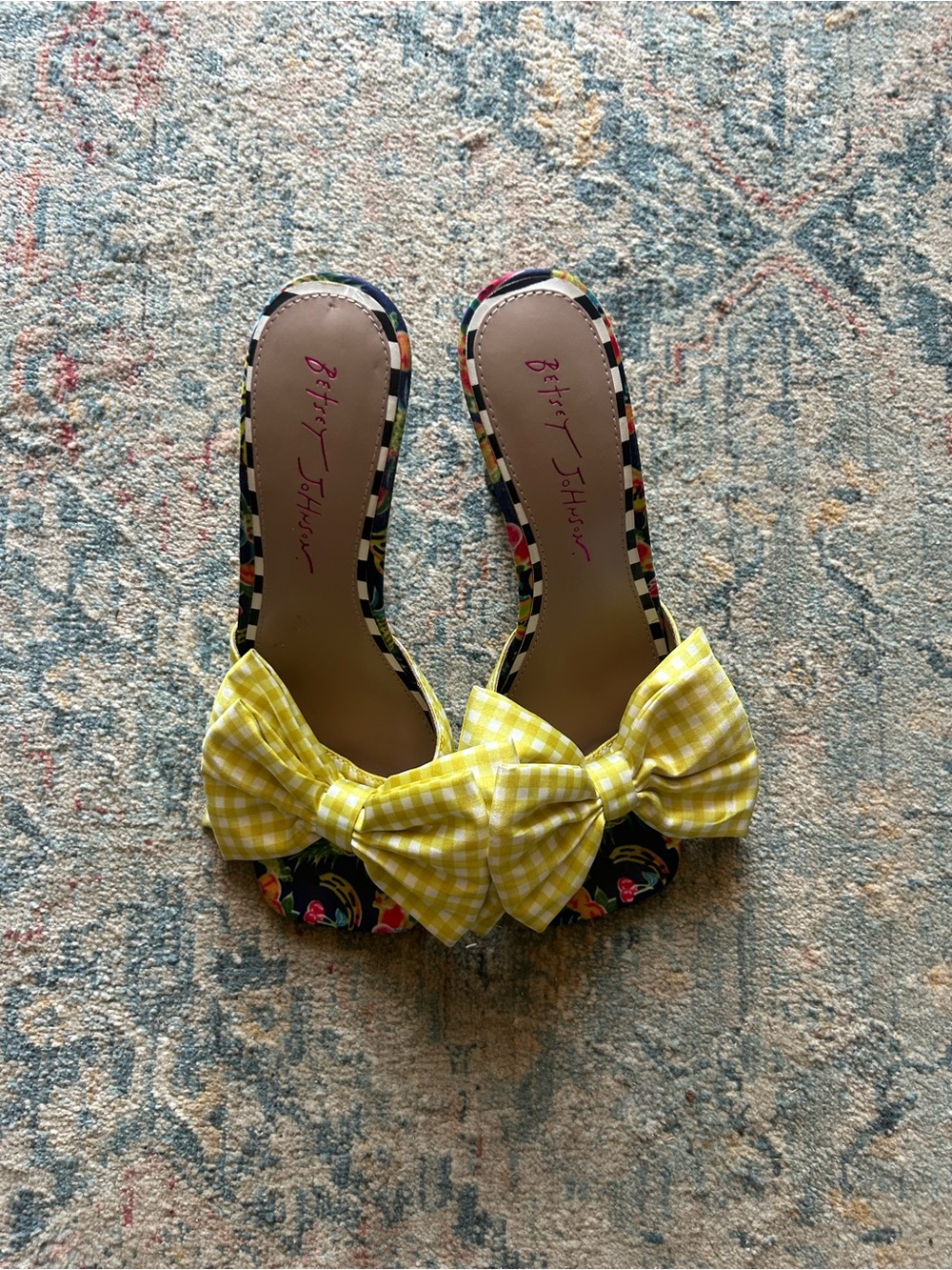 Betsey Johnson Yellow Gingham Bow Floral-Print Stiletto Mules - Picture 3 of 3